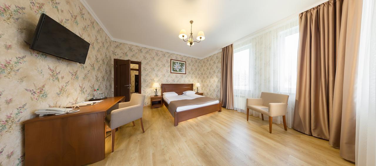 Apartament Hotel By Derenivska Kupil Nyzhne Solotvyno Værelse billede